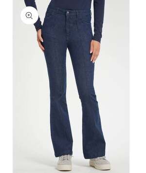 Anatomie Katya High-Rise Bootcut Flare Pintuck Jeans in Indigo Small